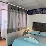 Ukukus House